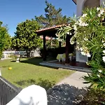 Sit Homes