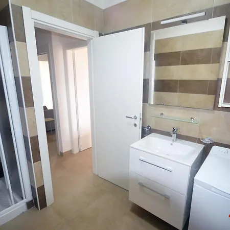 Sit Holiday Homes